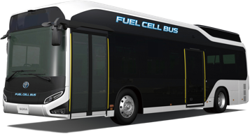 Bilden visar en bränslecellsbuss från Toyota, med stora svarta rutor, stilrena vita detaljer och blå LED-text över sidofönstret där det står "Fuel Cell Bus".